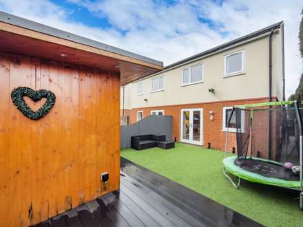 Hill Crescent, Batley, Image 18