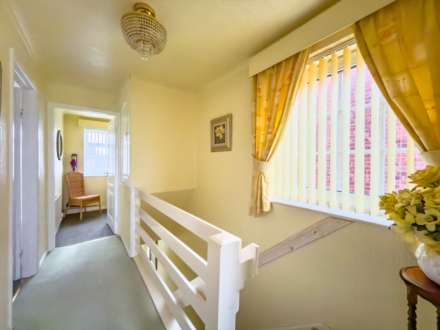 Oxford Drive, Gomersal, Image 14