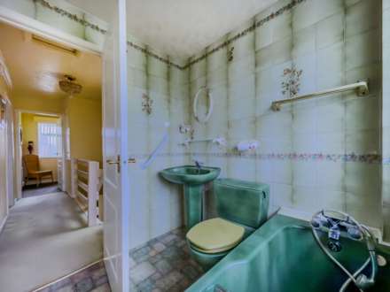 Oxford Drive, Gomersal, Image 19