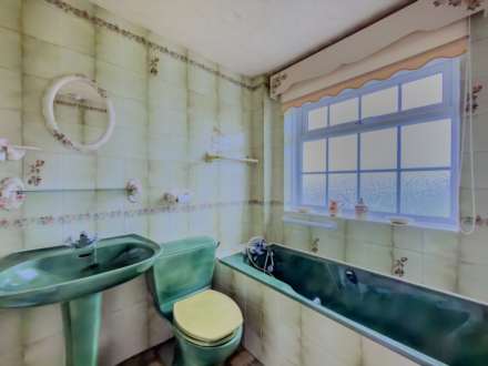 Oxford Drive, Gomersal, Image 20