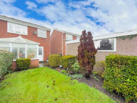 Oxford Drive, Gomersal, Image 23