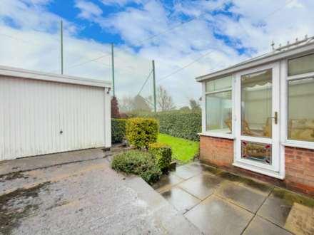 Oxford Drive, Gomersal, Image 24