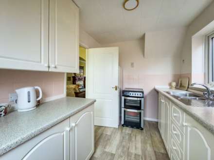 Oxford Drive, Gomersal, Image 3