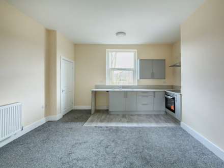 Primrose Hill, Batley, Image 7