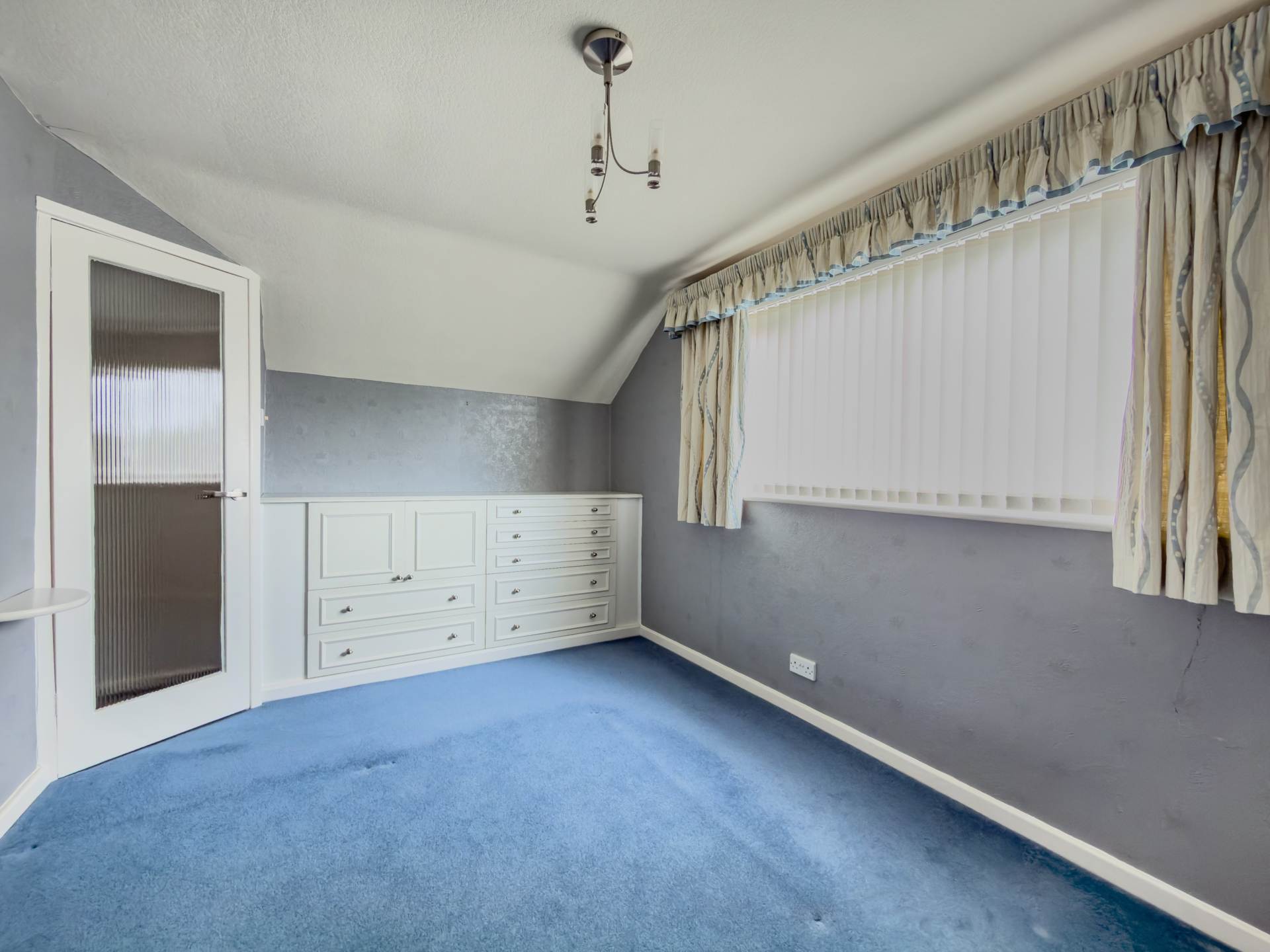 Moor Park Court, Dewsbury, Image 13