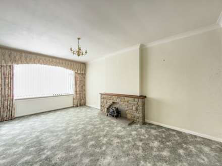 Moor Park Court, Dewsbury, Image 4