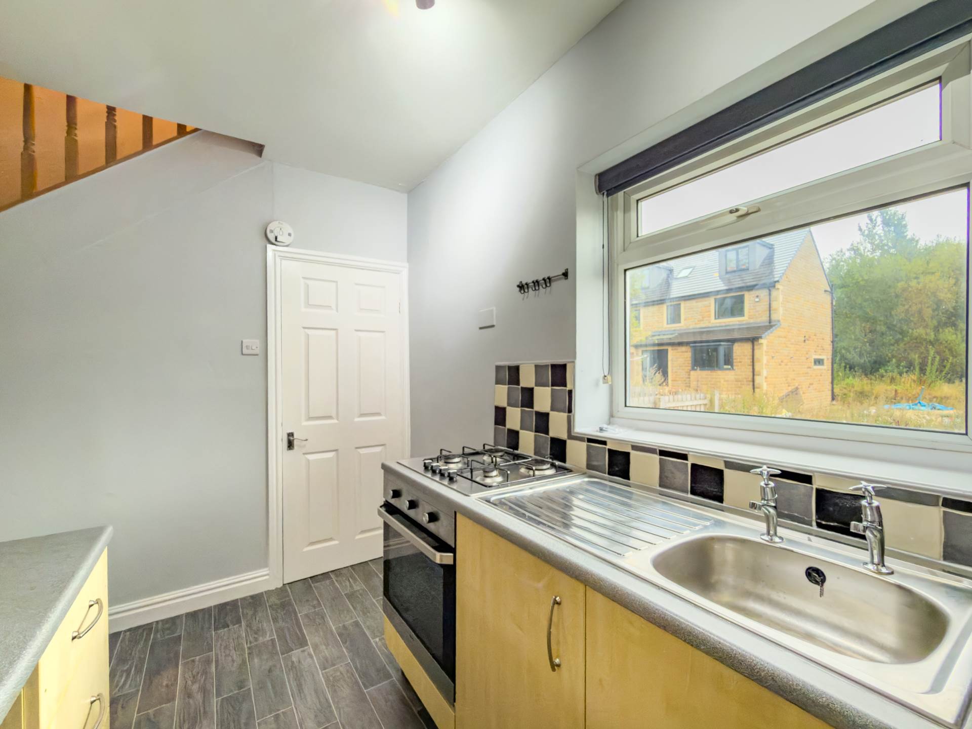 Common Road, Batley, Image 6