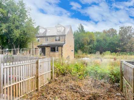 Common Road, Batley, Image 16