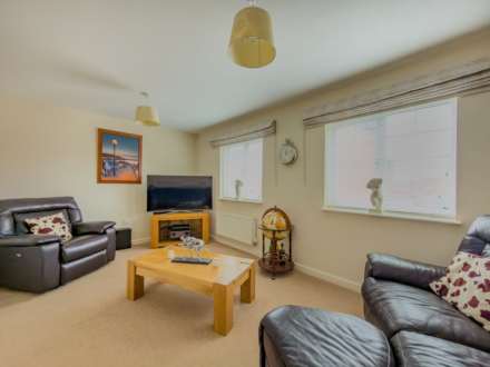 Ringshaw Drive, Gomersal, Image 13