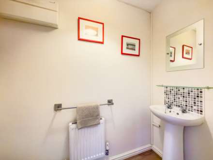 Ringshaw Drive, Gomersal, Image 8