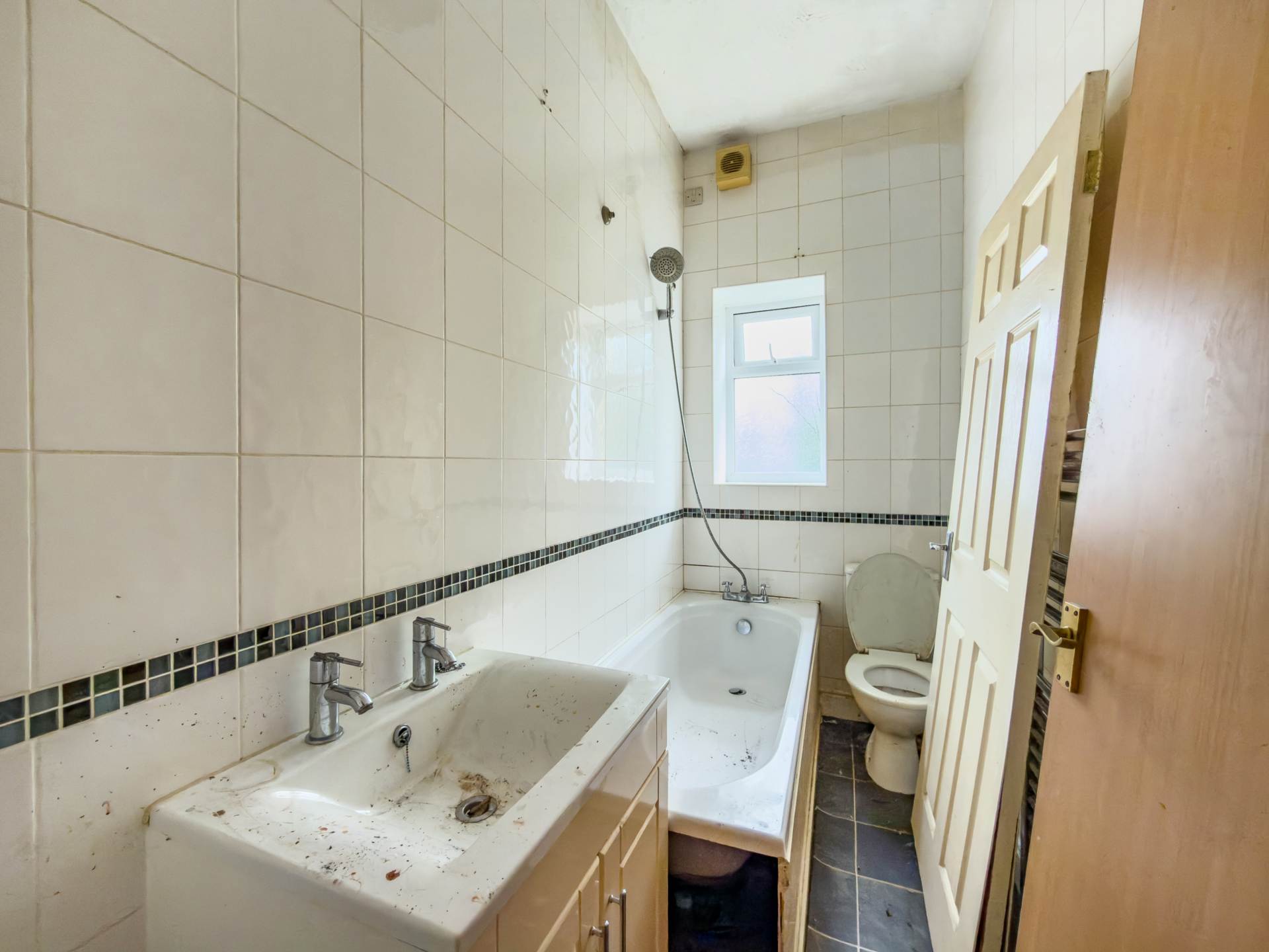 Back Carlinghow Lane, Carlinghow, Image 12