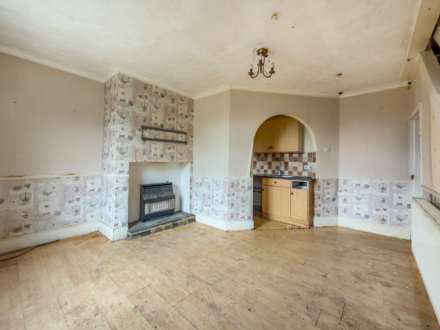 Back Carlinghow Lane, Carlinghow, Image 2