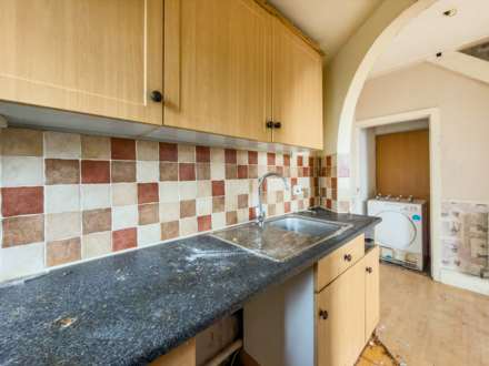 Back Carlinghow Lane, Carlinghow, Image 7