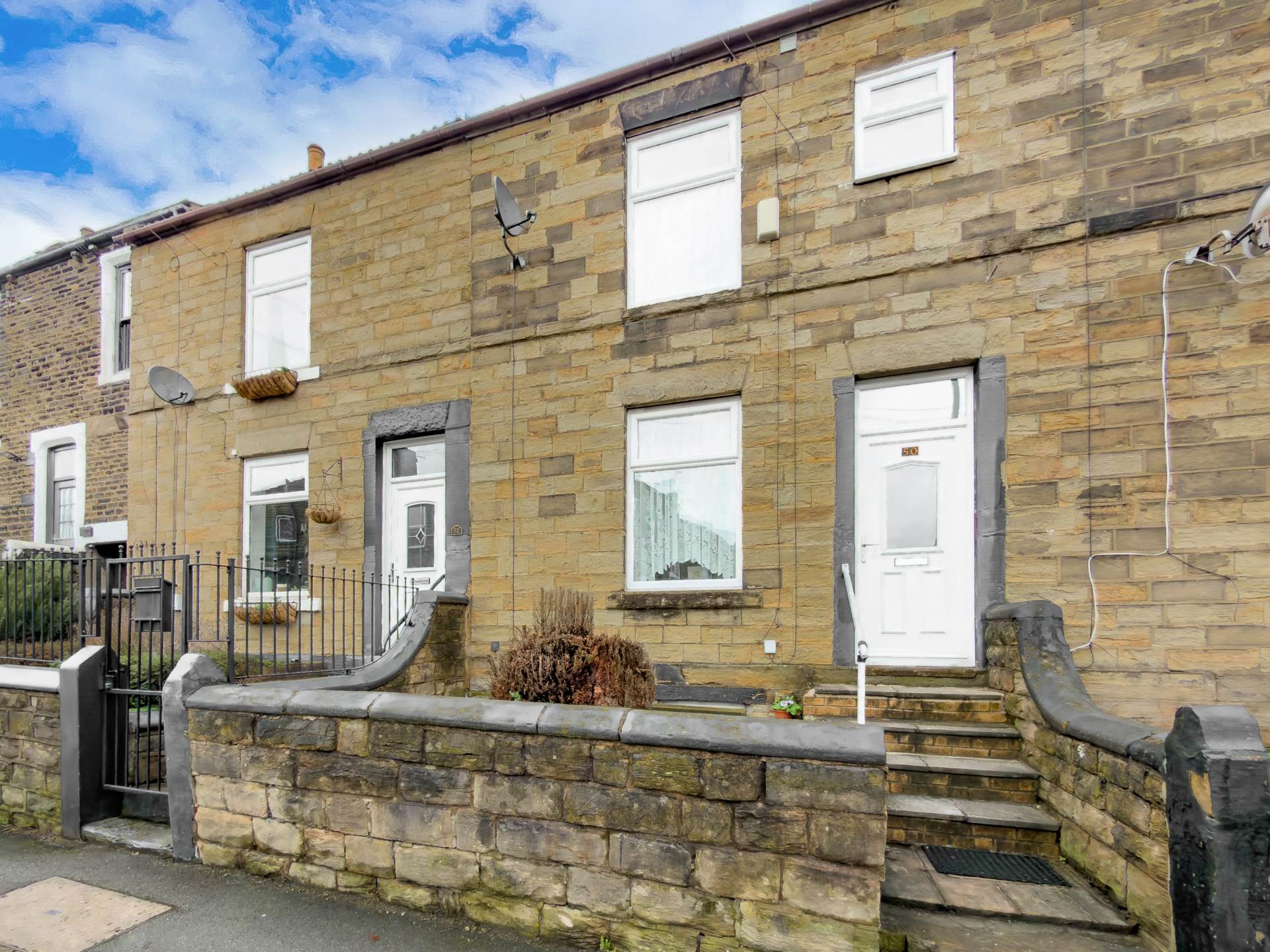 Brookroyd Lane, Birstall, Image 1