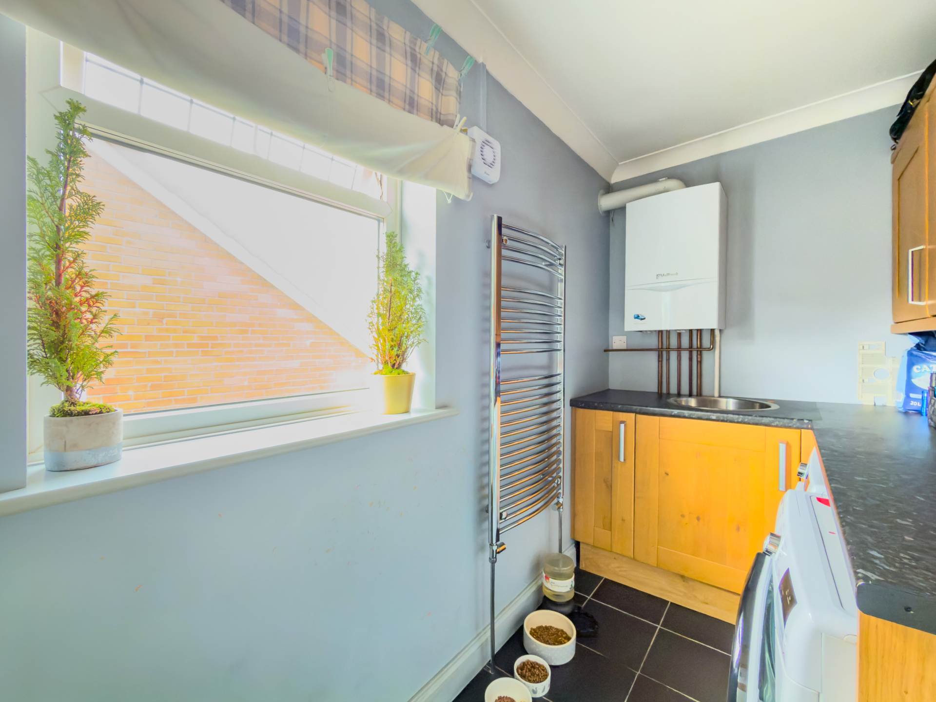 Moor End Lane, Dewsbury, Image 7