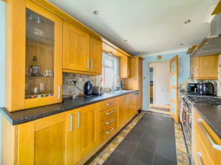 Moor End Lane, Dewsbury, Image 5