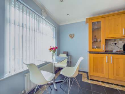 Moor End Lane, Dewsbury, Image 6