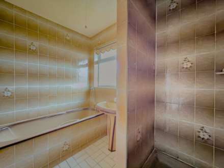 Dudley Avenue, Howden Clough, Image 13