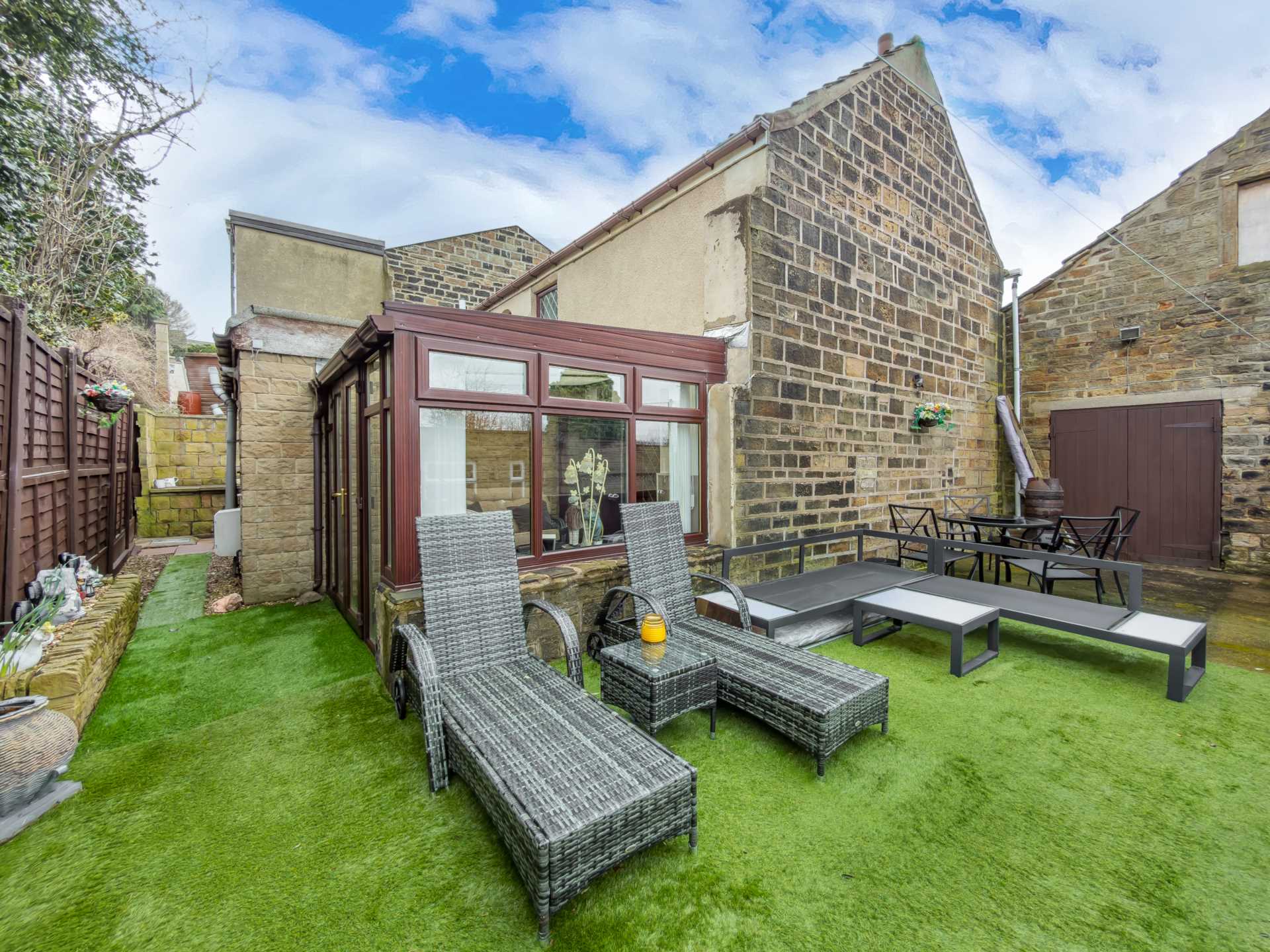 White Lee Road, Batley, Image 20