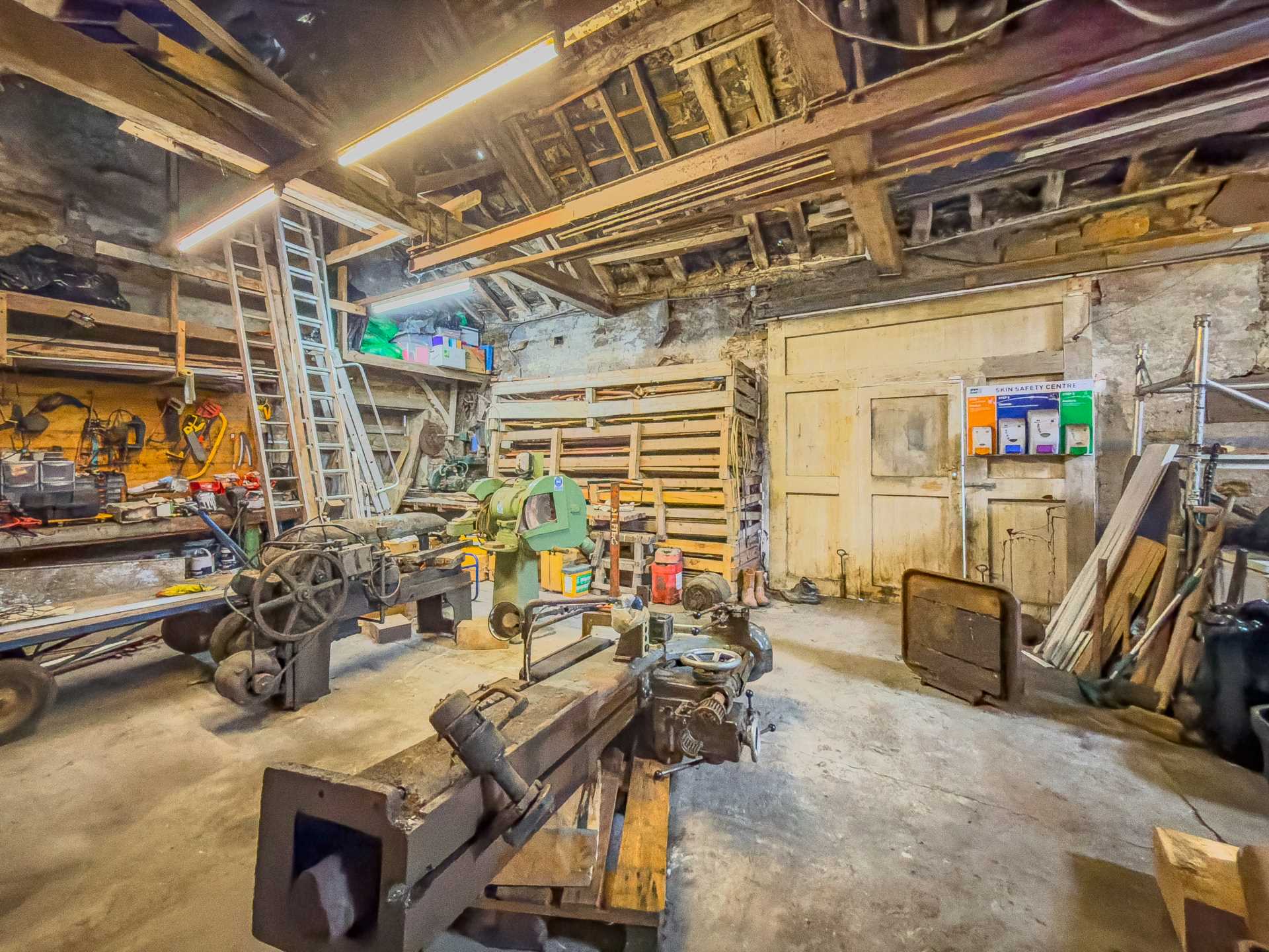 White Lee Road, Batley, Image 27