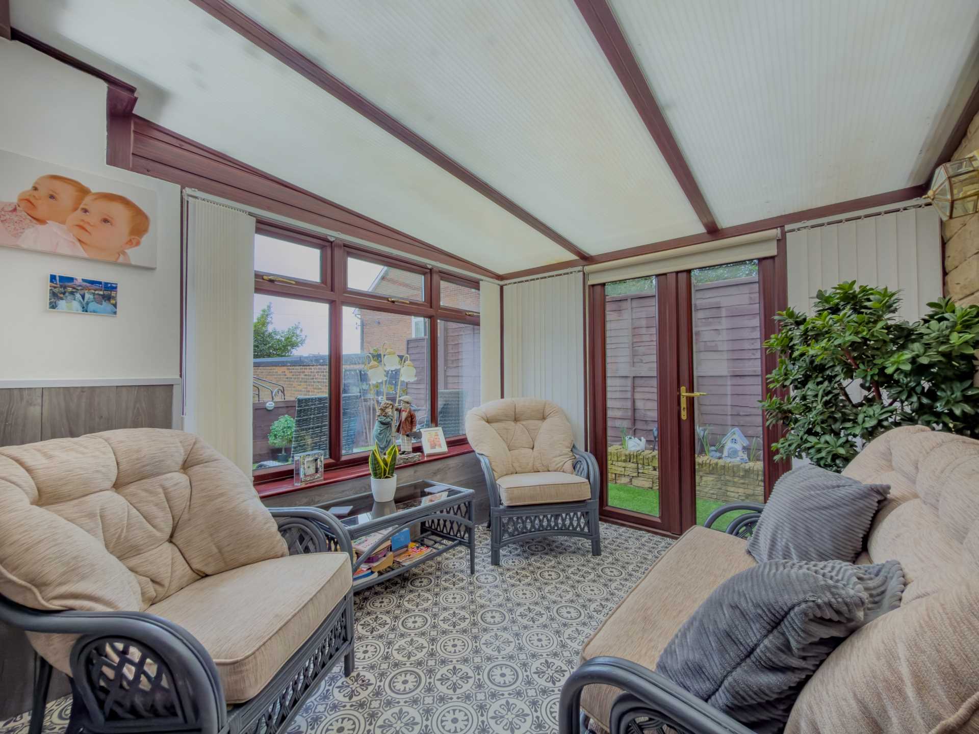 White Lee Road, Batley, Image 8