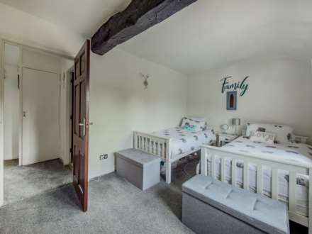 White Lee Road, Batley, Image 17