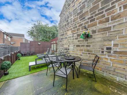 White Lee Road, Batley, Image 21