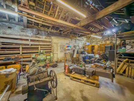 White Lee Road, Batley, Image 26