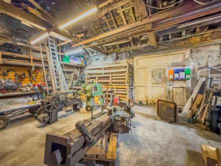 White Lee Road, Batley, Image 27