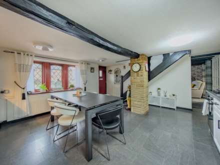 White Lee Road, Batley, Image 3