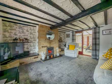 White Lee Road, Batley, Image 7