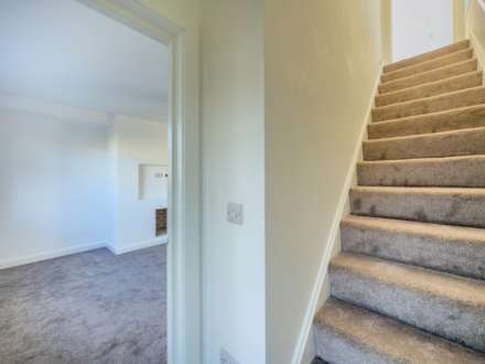 Southfield Lane, Horbury, Image 11