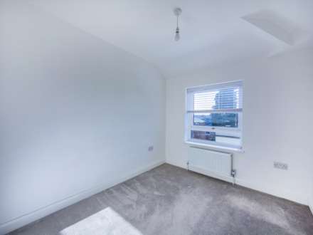 Southfield Lane, Horbury, Image 15