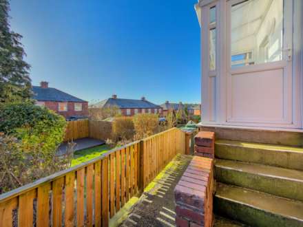 Southfield Lane, Horbury, Image 21