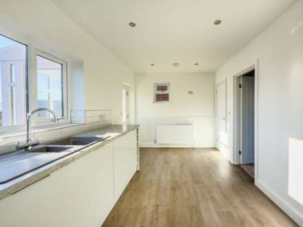 Southfield Lane, Horbury, Image 8