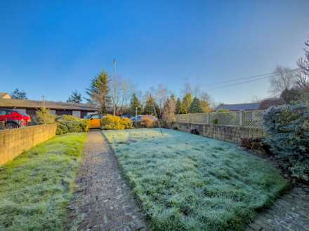 Beehive Court, Liversedge, Image 15