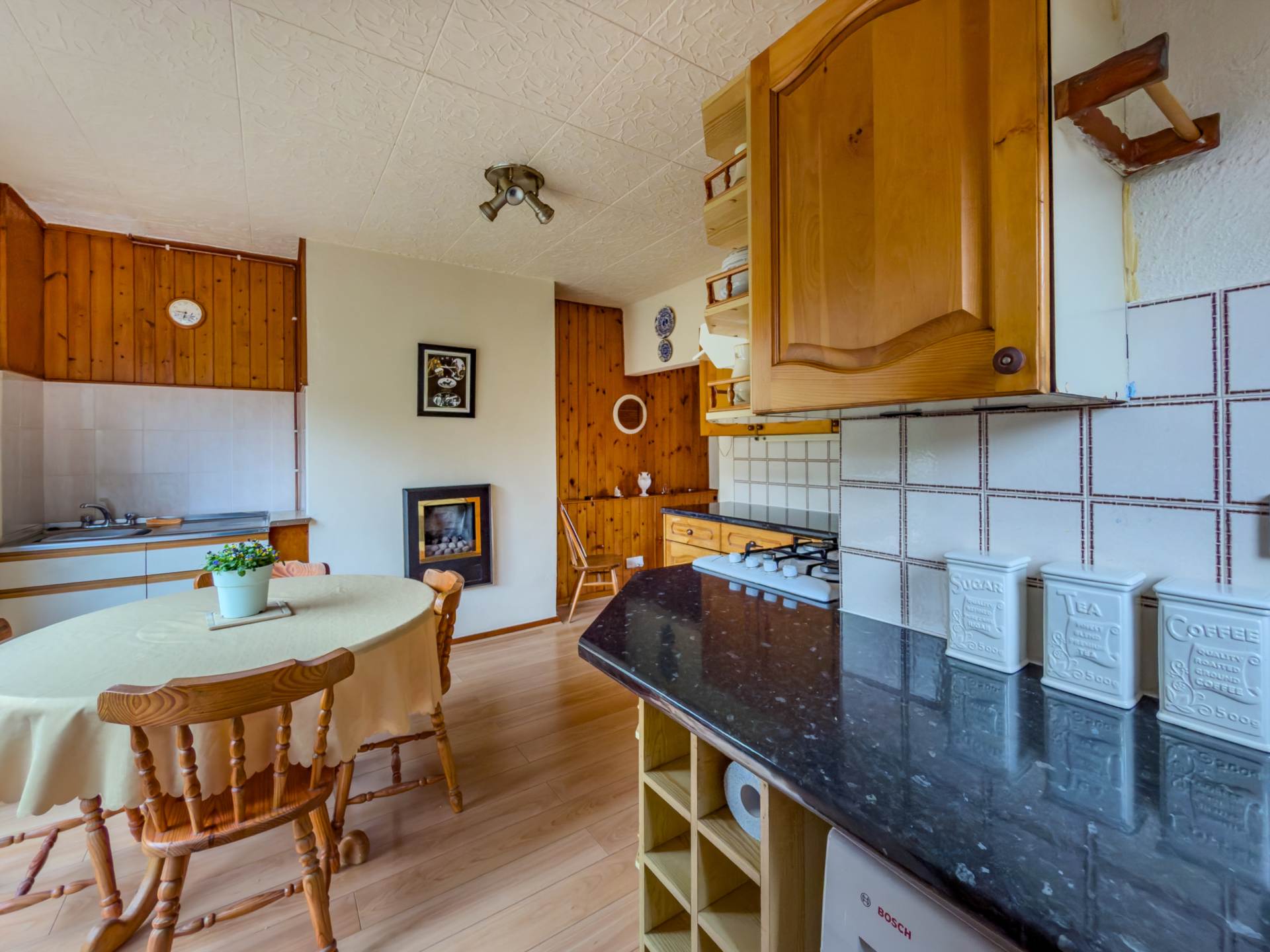 Kings Drive, Batley, Image 5