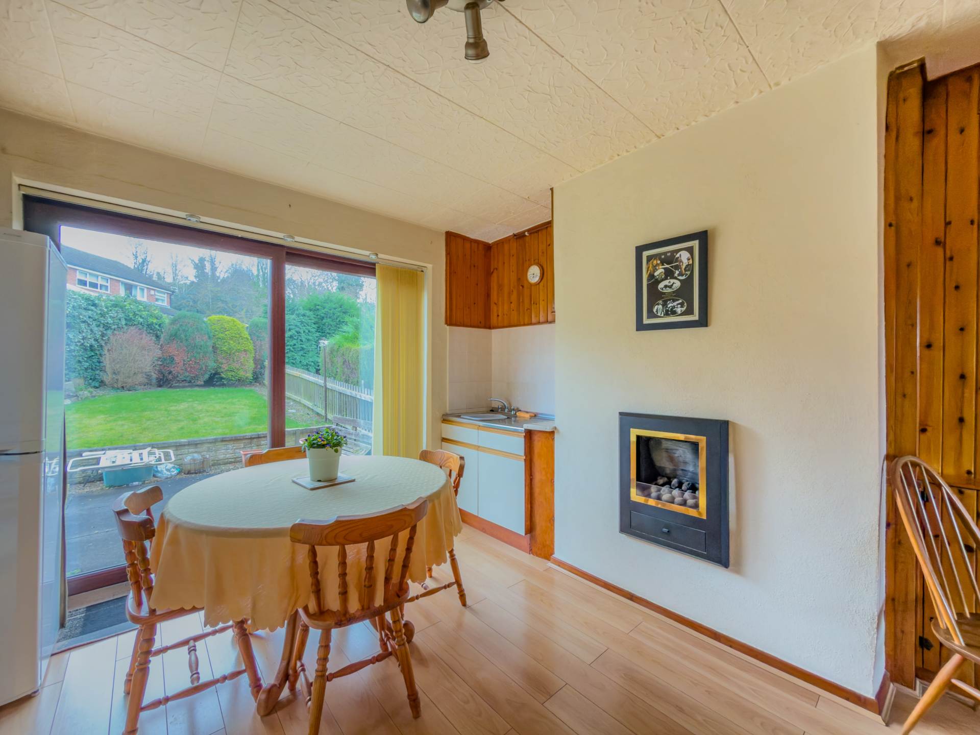 Kings Drive, Batley, Image 7