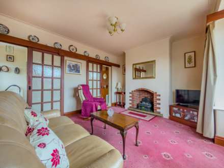 Kings Drive, Batley, Image 11