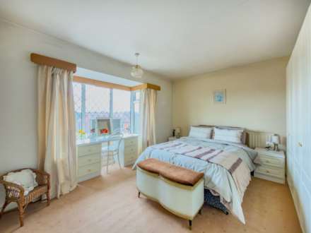 Kings Drive, Batley, Image 13
