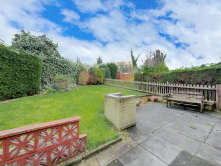 Kings Drive, Batley, Image 21