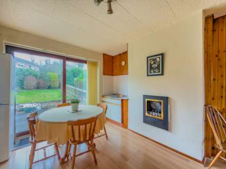 Kings Drive, Batley, Image 7