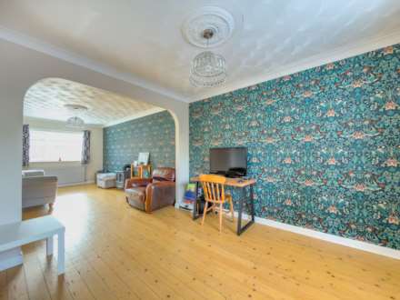 Woodlands Road, Batley, Image 13