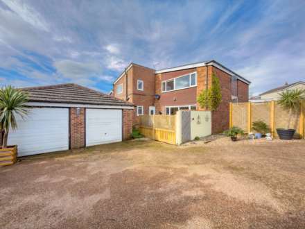 Woodlands Road, Batley, Image 30
