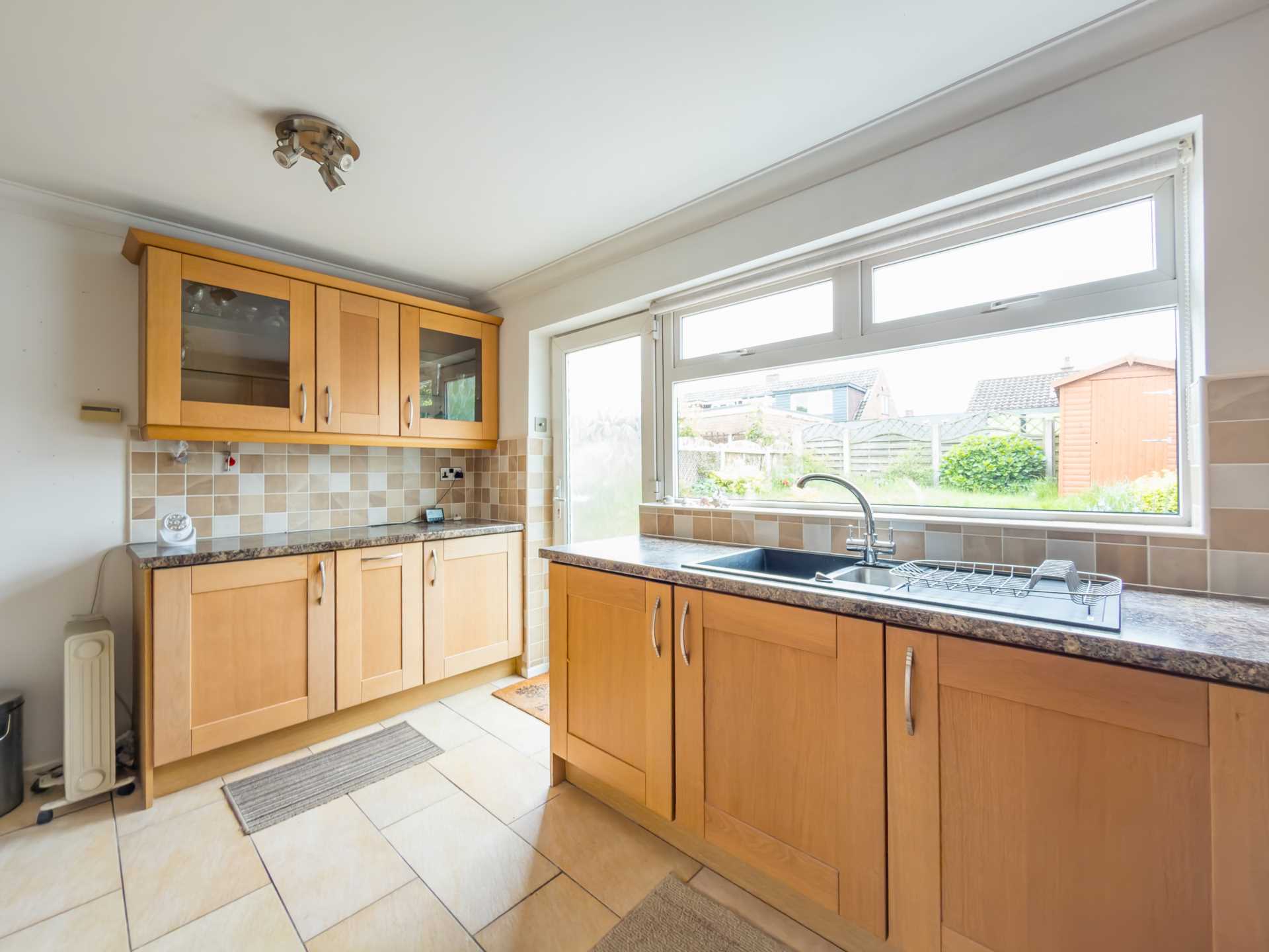 Larch Close, Birstall, Image 3