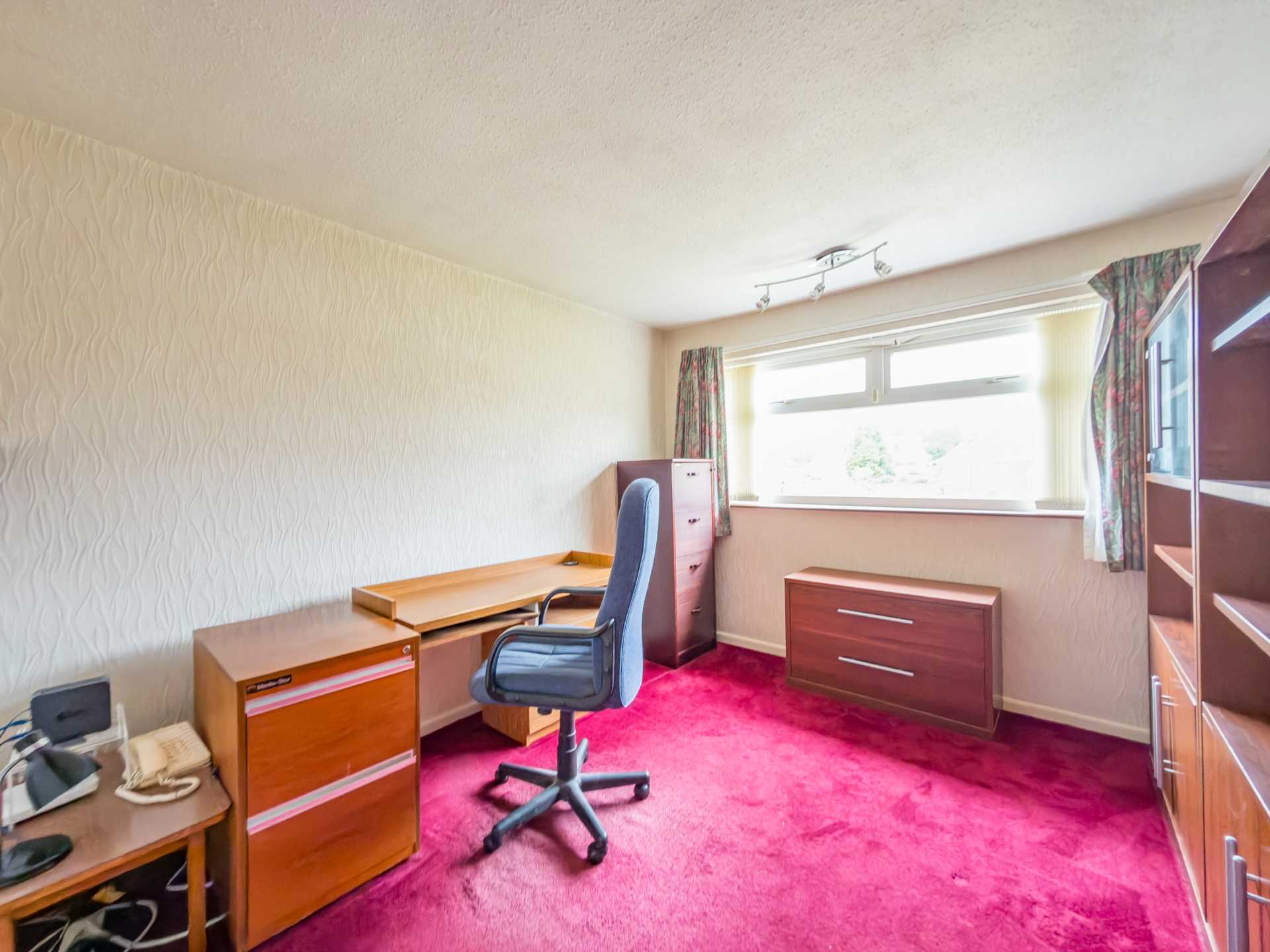 Larch Close, Birstall, Image 9