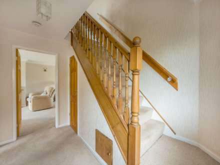 Larch Close, Birstall, Image 11