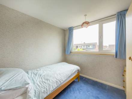 Larch Close, Birstall, Image 14