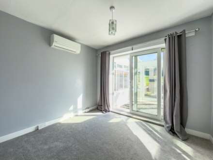 Moorside Rise, Cleckheaton, Image 9