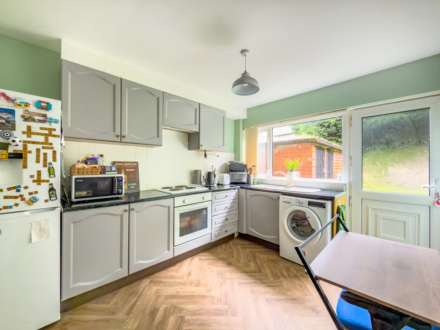 Church Road, Birstall, Image 2